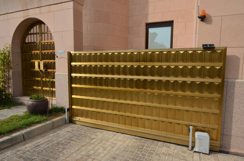 Fences / Gates (Brass & Bronze)
